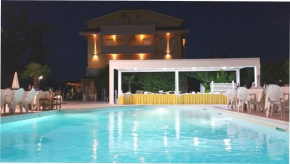  Hotel Maria  Пинето